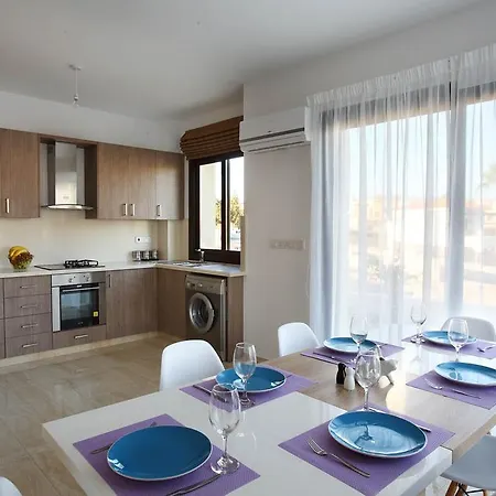Golden Villas *