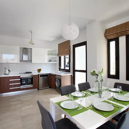 Golden Villas Villa