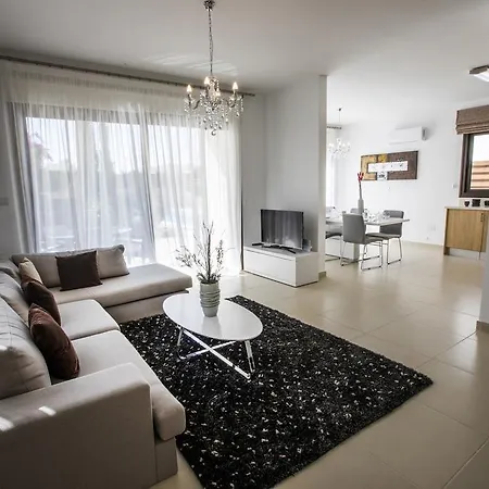 Golden Villas *